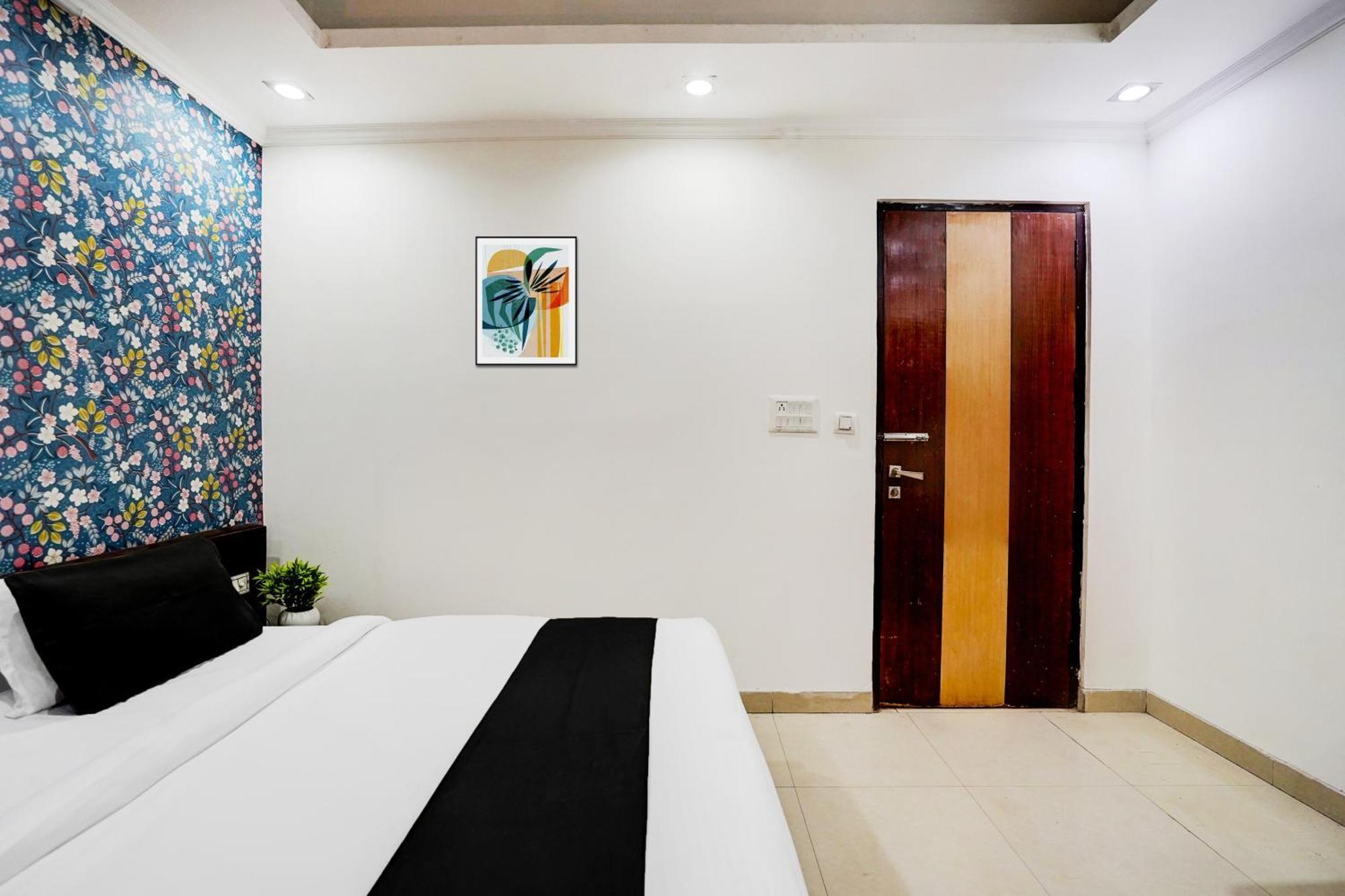 Collection O Sector 5 Ghaziabad Ξενοδοχείο Εξωτερικό φωτογραφία